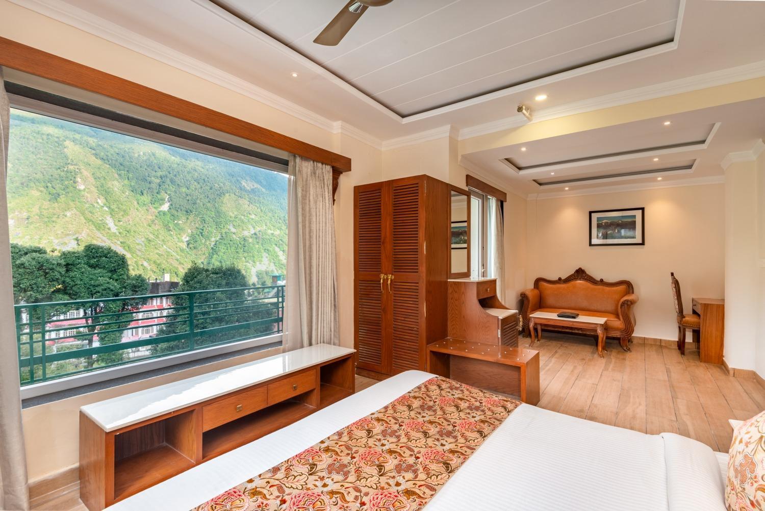 Quality Inn By Lawrence Hotels Dharamshala Exteriör bild