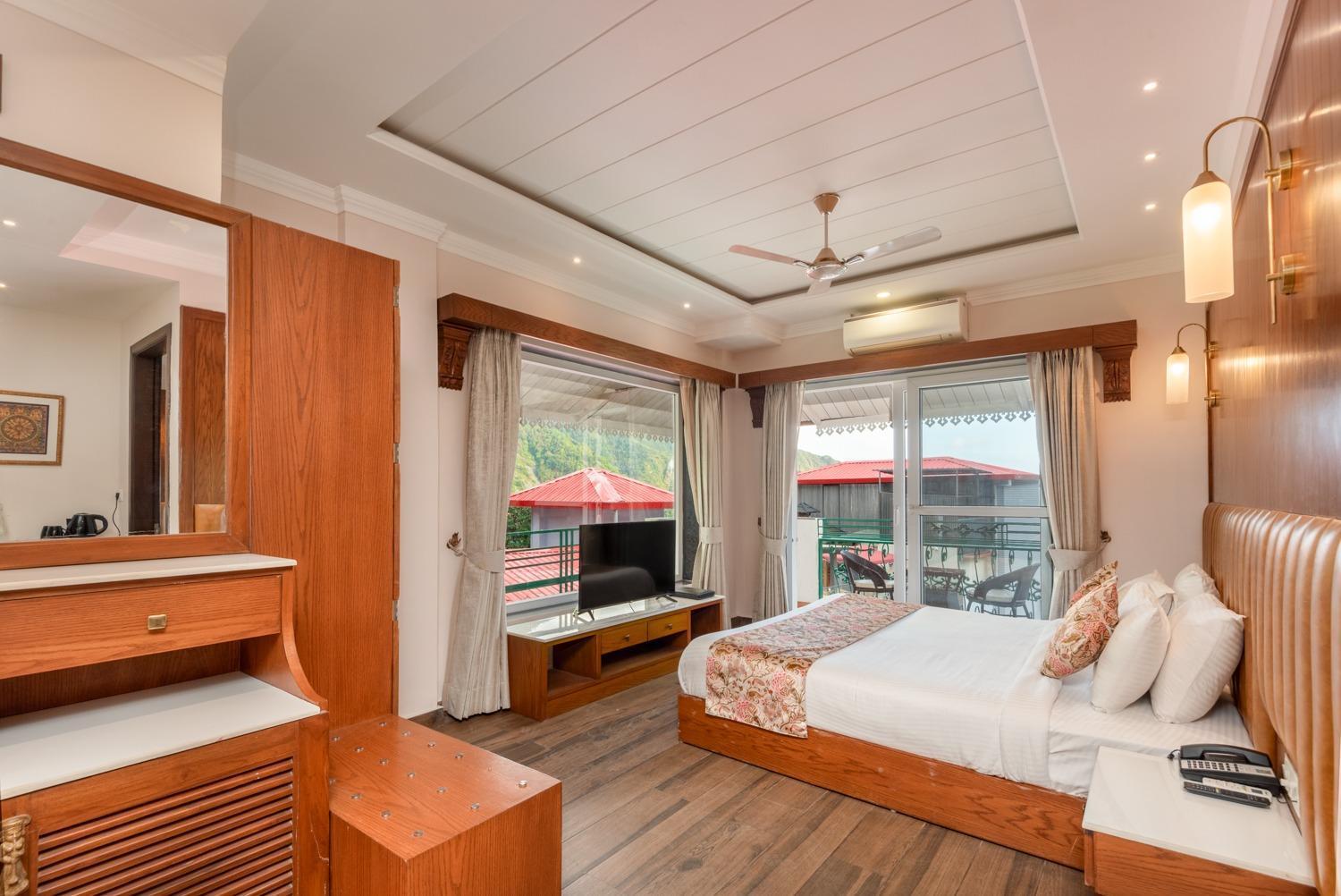 Quality Inn By Lawrence Hotels Dharamshala Exteriör bild
