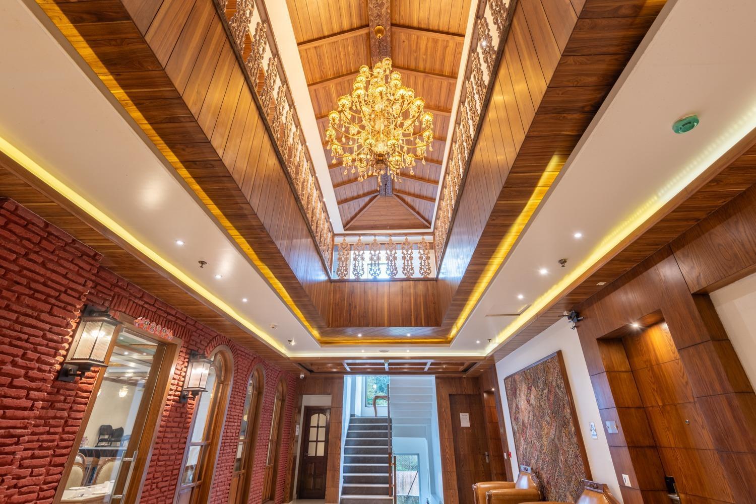 Quality Inn By Lawrence Hotels Dharamshala Exteriör bild