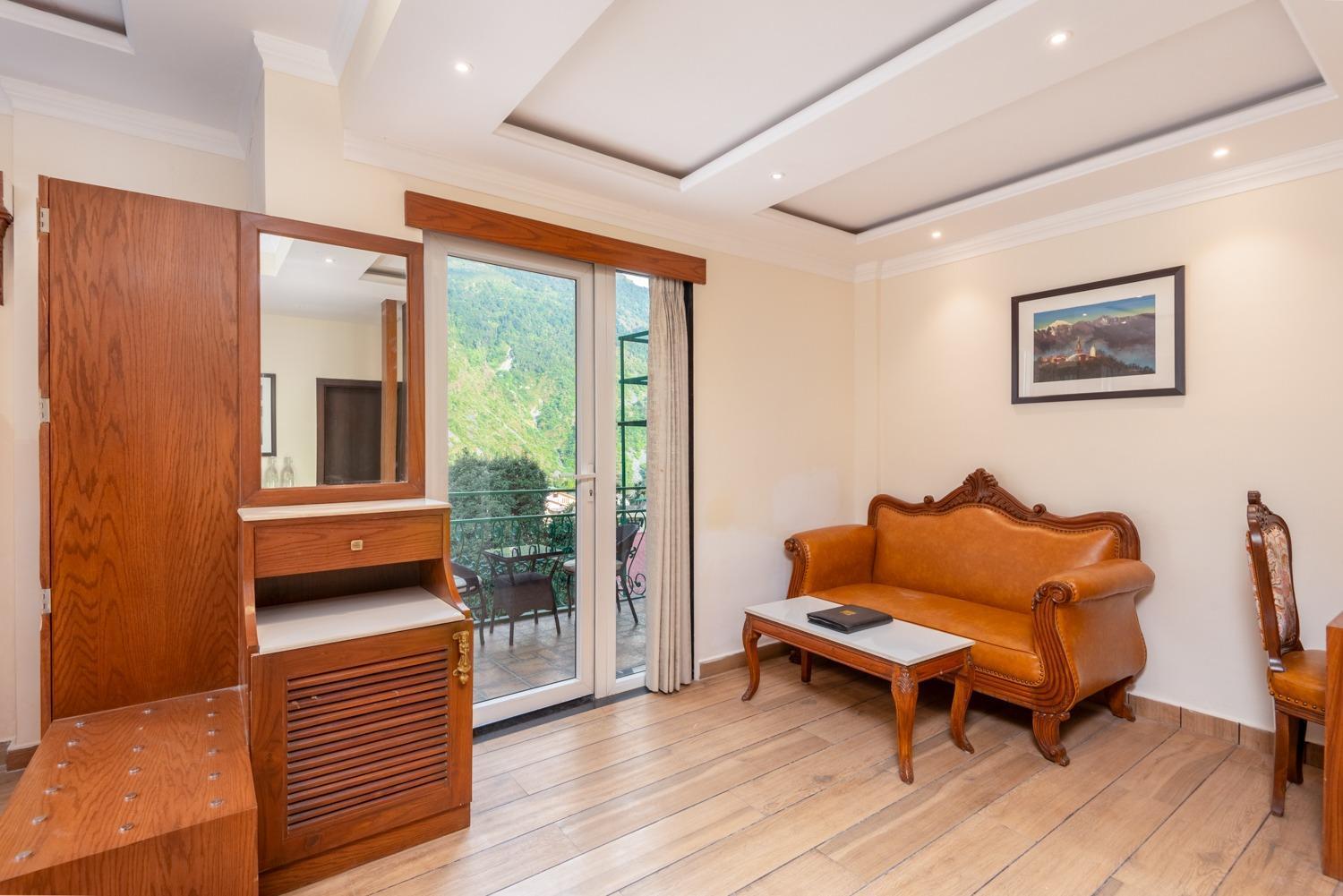 Quality Inn By Lawrence Hotels Dharamshala Exteriör bild